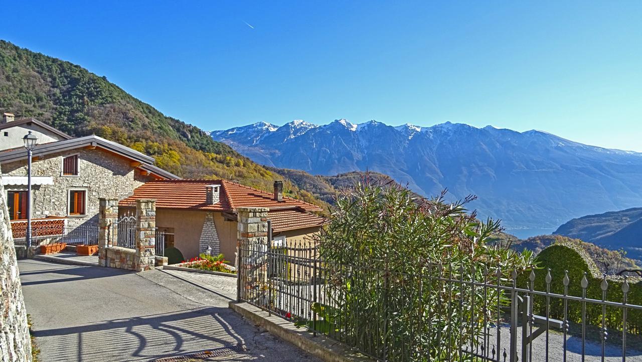 Casa Belvedere Tremosine Exterior foto